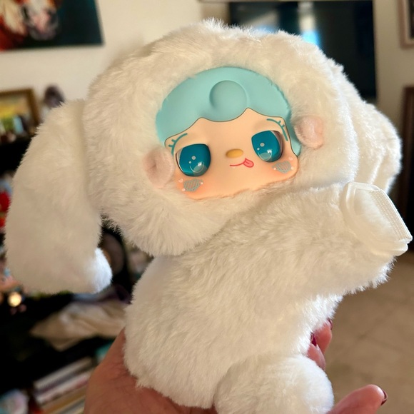 Yooki Other - Stunning Yooki side bag, white with blue accents